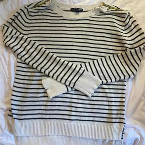 American Eagle Vintage Cotton Sweater XS zipper detail
